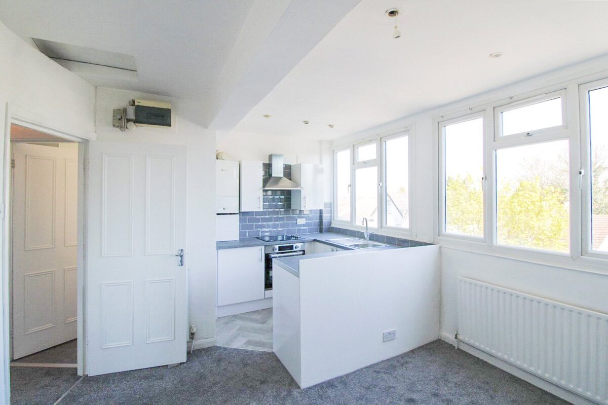 addsah add061176 l img 02