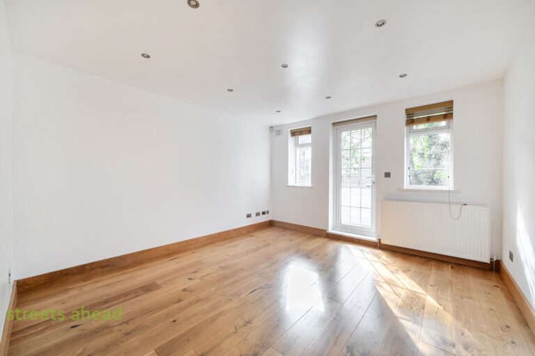 addsah_add140860_l_img_07.jpg Addiscombe Road, Croydon, CR0, photo 8