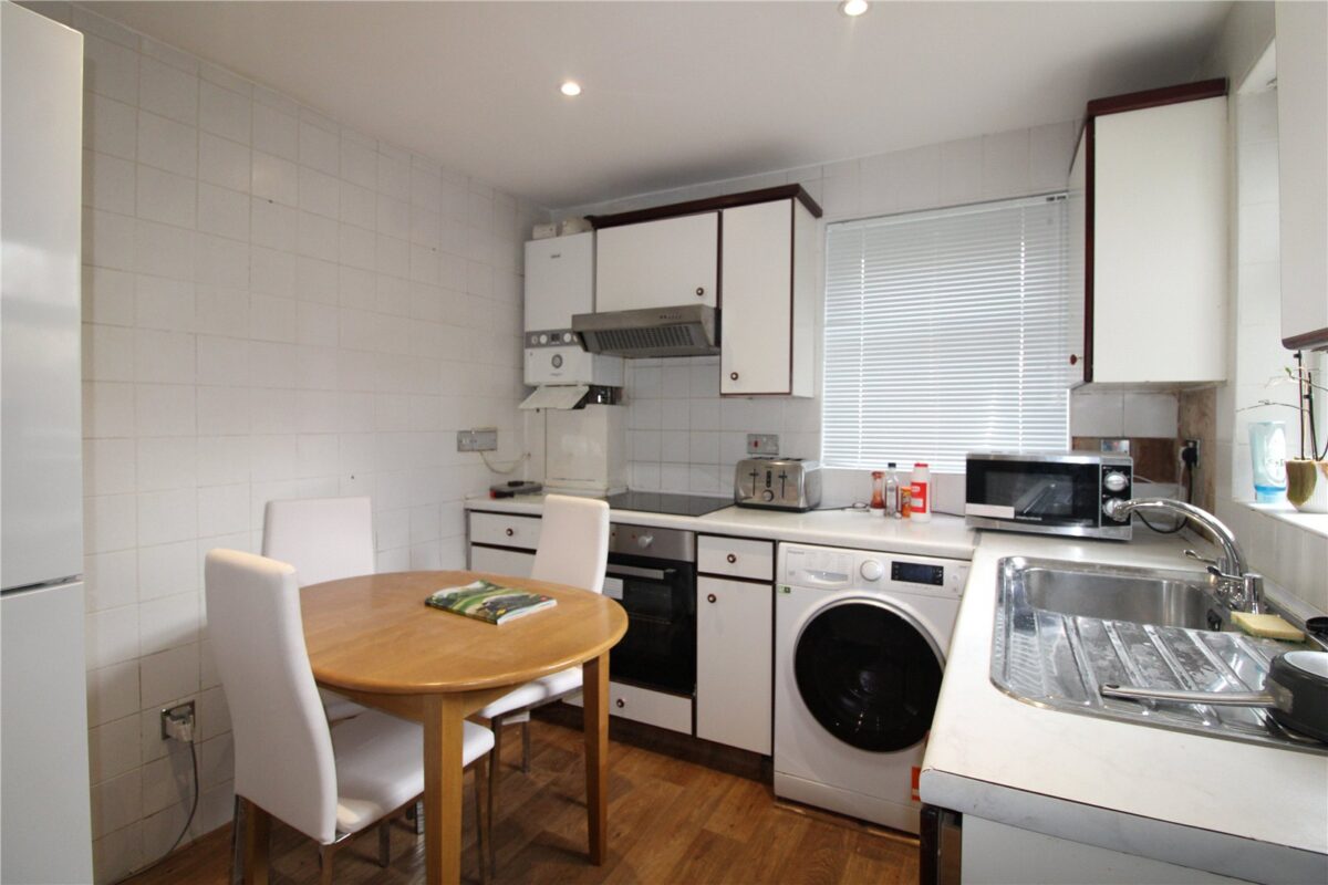 addsah add150520 l img 01