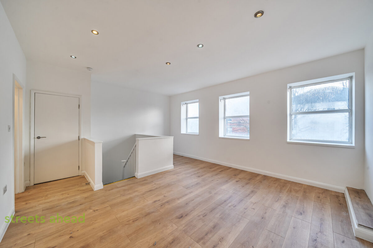 addsah add151435 l img 01