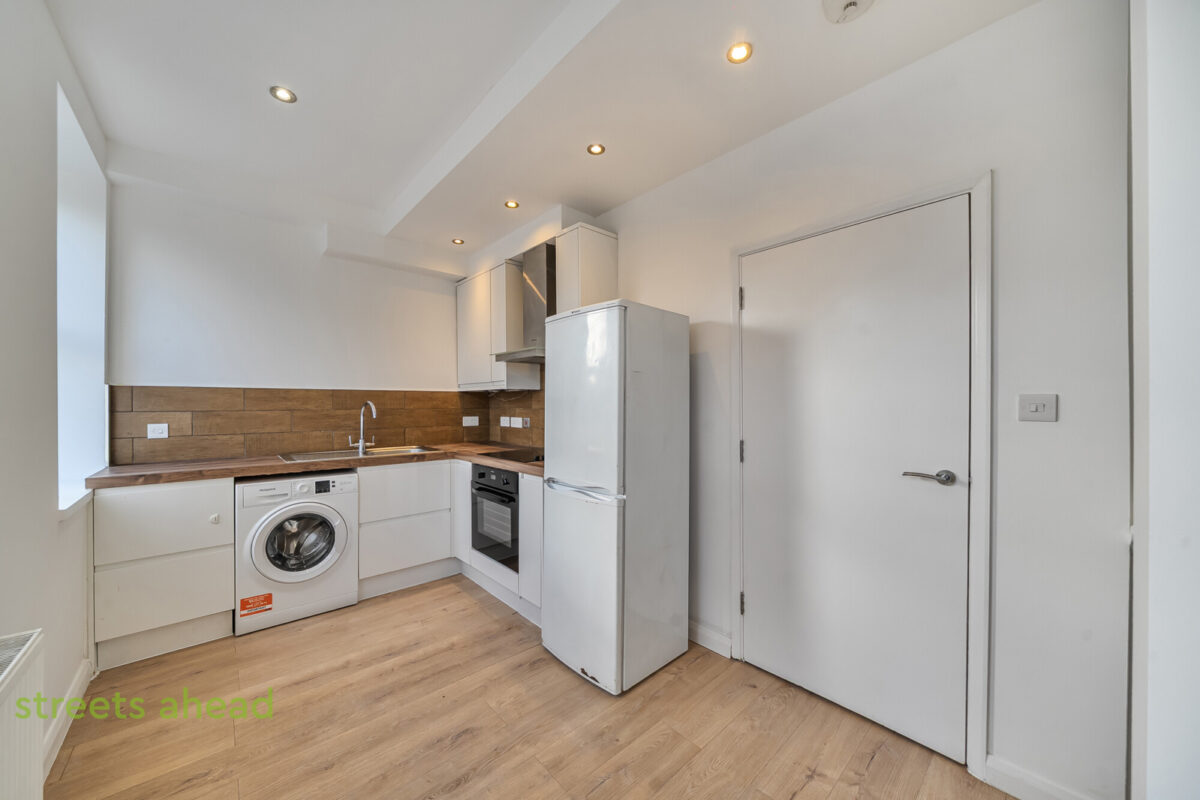 addsah add151435 l img 02