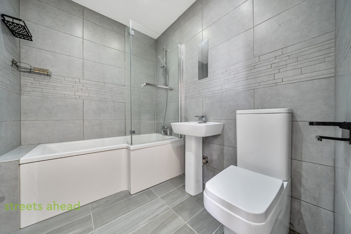 addsah add151435 l img 07