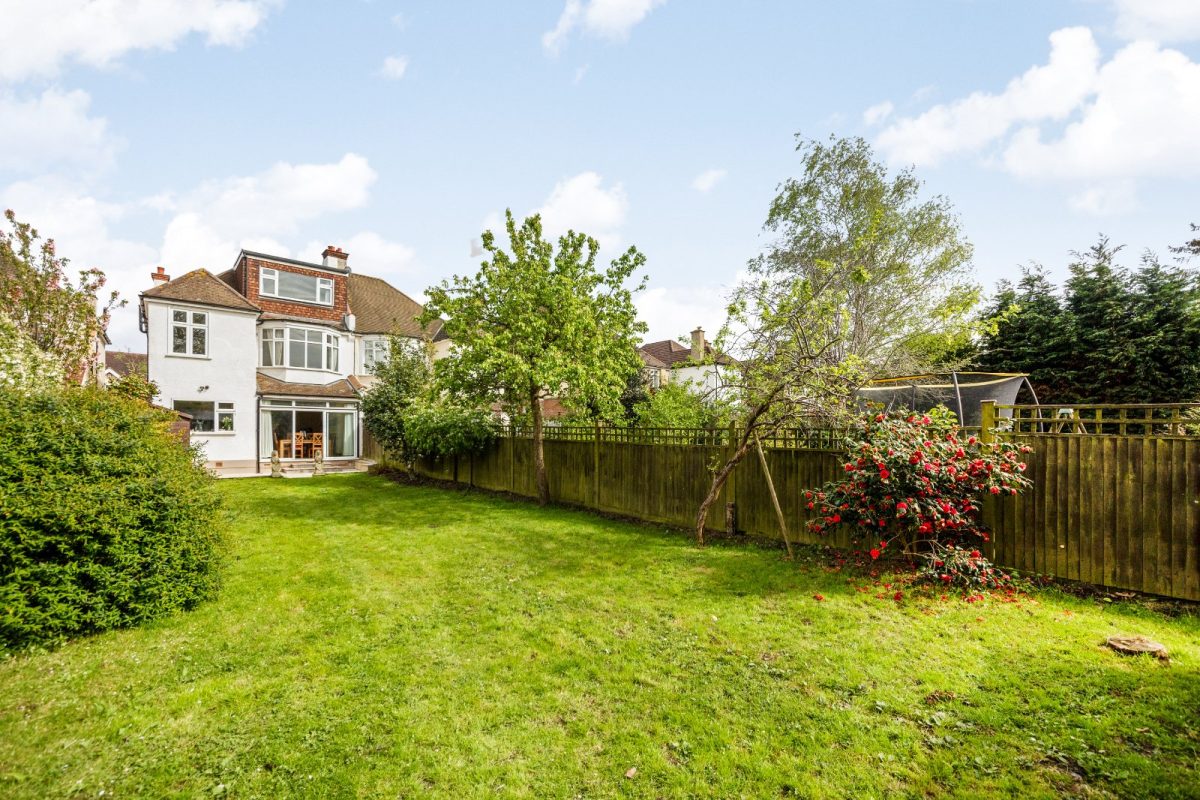 addsah add211214 img 14