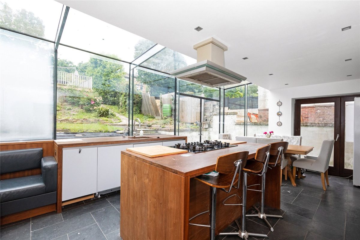 addsah add230219 img 03