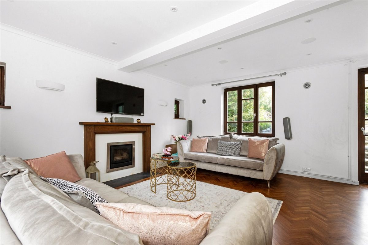 addsah add230219 img 13