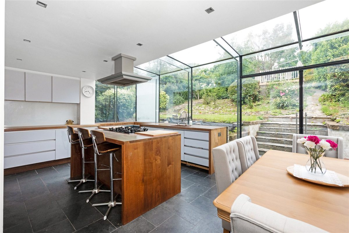 addsah add230219 img 15