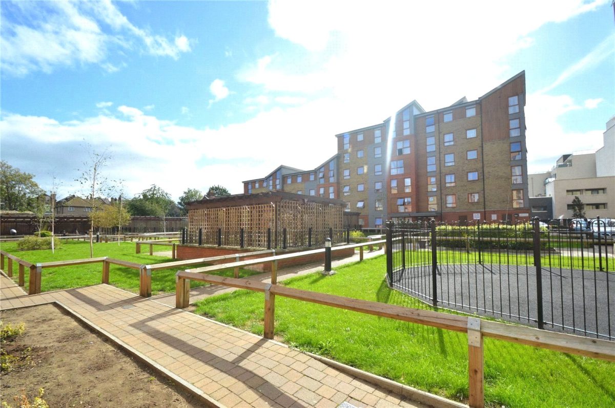 addsah add240574 img 07