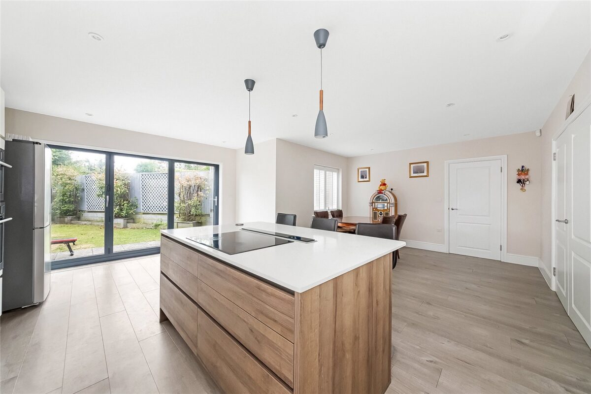 addsah add250228 img 02