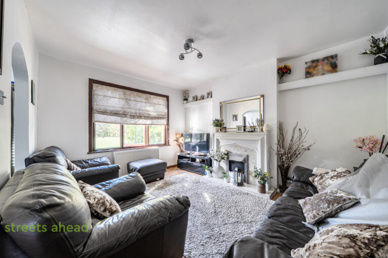 addsah_add250373_img_00.jpg Lower Addiscombe Road, Croydon, photo 1