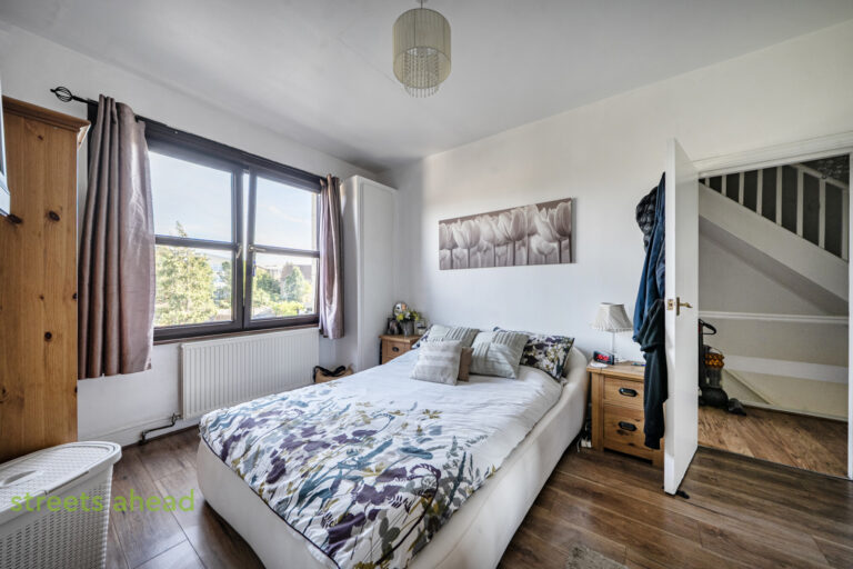 addsah_add250373_img_03.jpg Lower Addiscombe Road, Croydon, CR0, photo 4