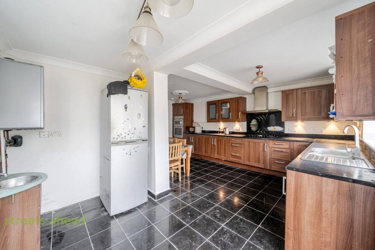 addsah add250407 img 05