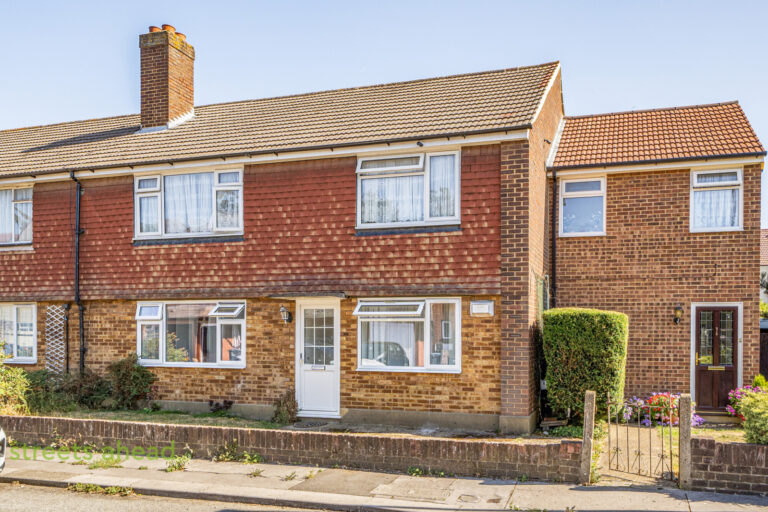 Tenterden Gardens, Croydon, Surrey, CR0, photo 12