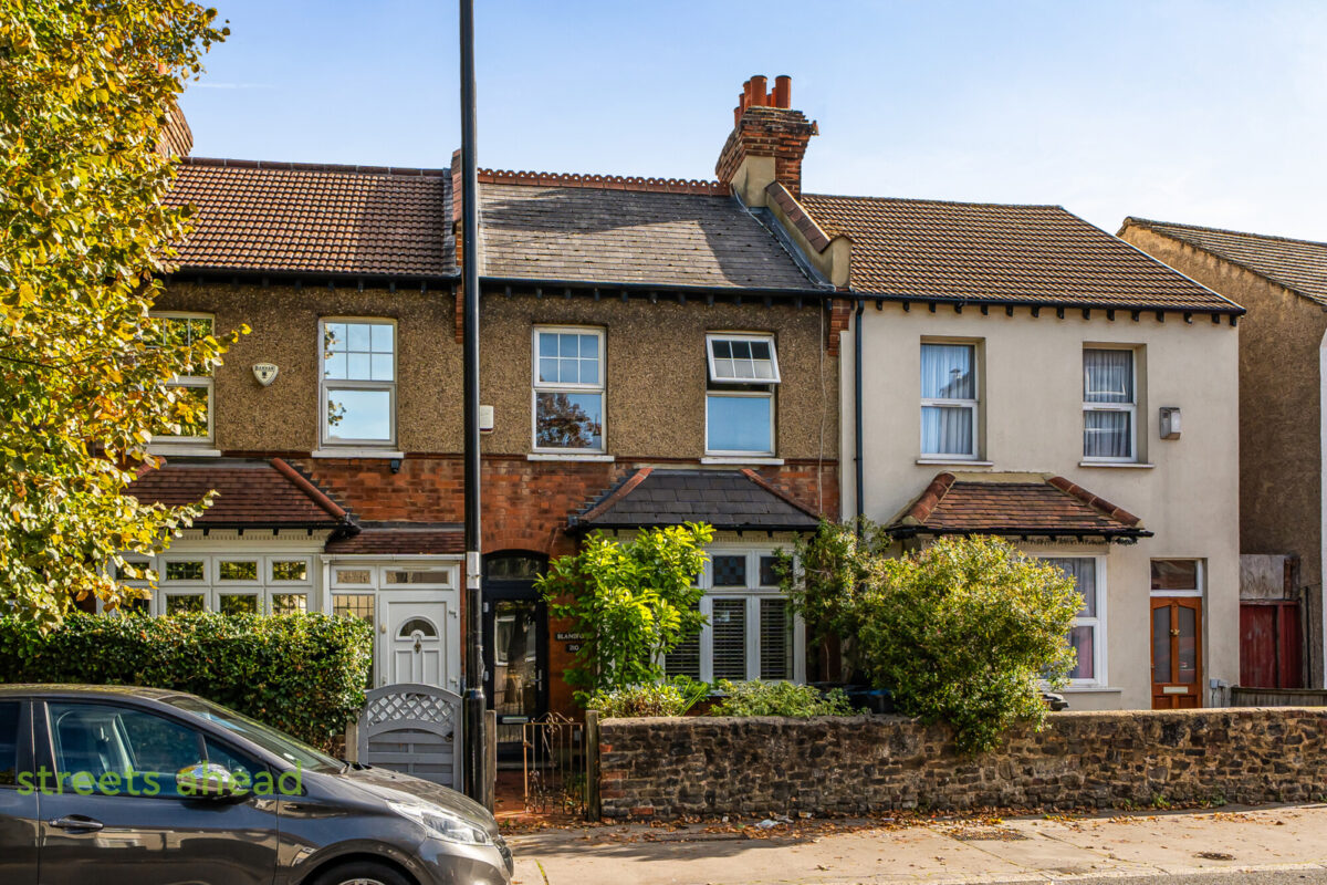 addsah_add260438_img_00.jpg Morland Road, Croydon, CR0, photo 1