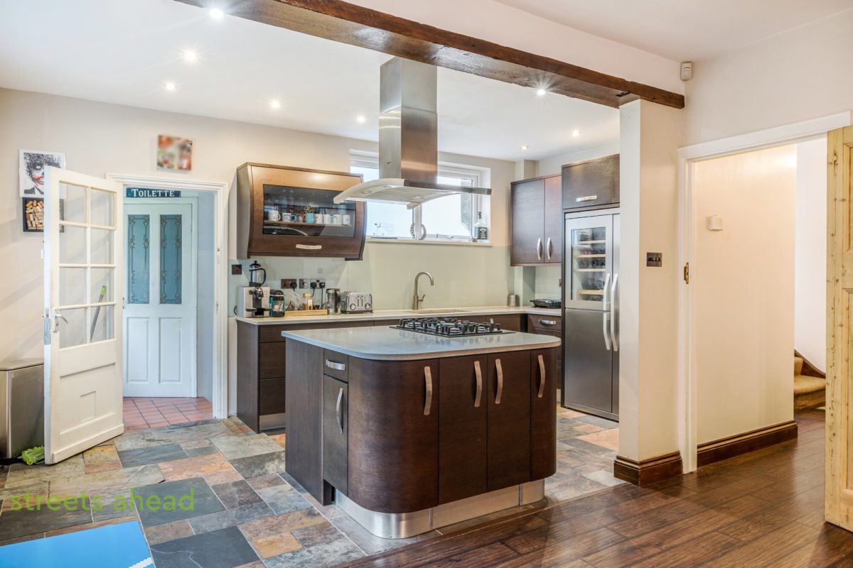 cousah cou250106 img 03