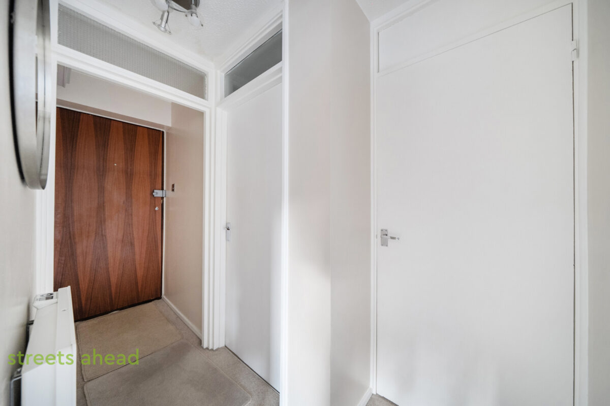 crpsah crp080403 l img 06