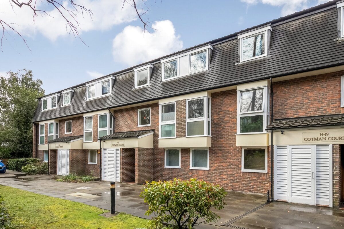 crpsah_crp130846_l_img_00.jpg Farquhar Road, London, SE19, photo 1
