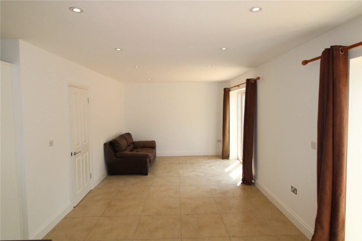 crpsah crp260196 l img 00
