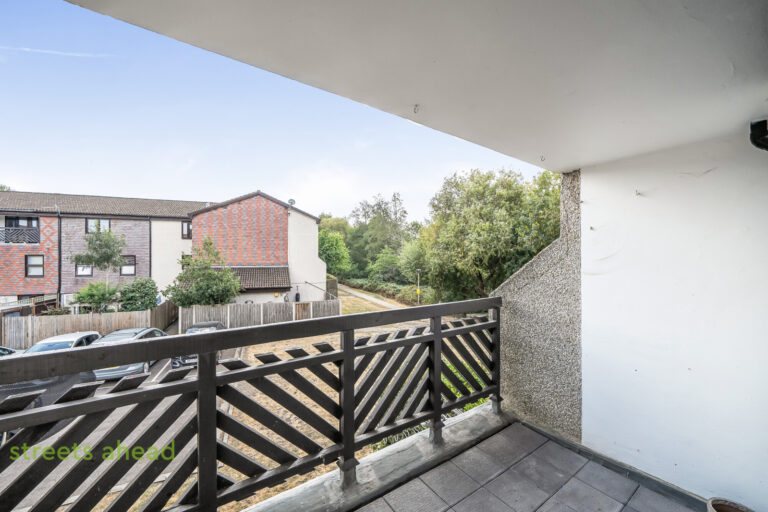 crpsah_crp260287_img_11.jpg Derwent Road, London, SW20, photo 12