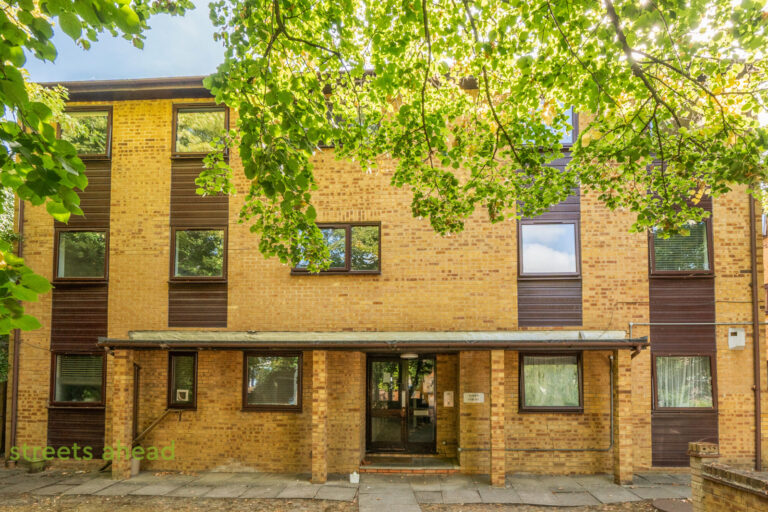 Auckland Road, London, SE19, photo 4