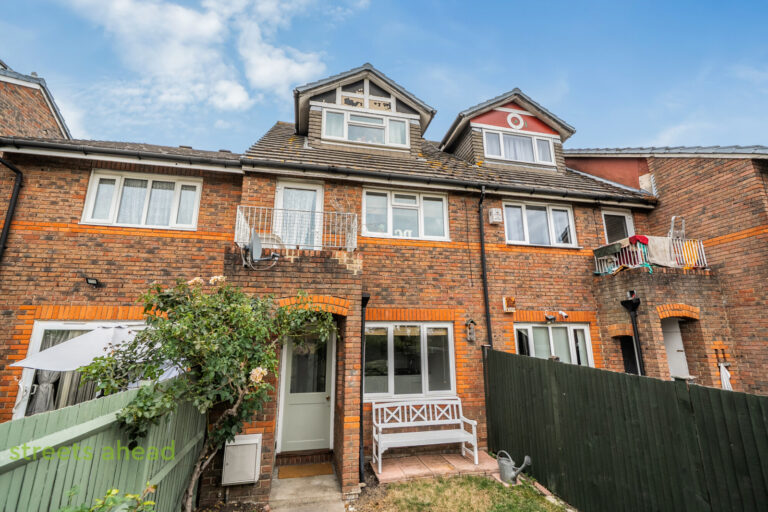 crpsah_crp260330_img_12.jpg William Booth Road, London, SE20, photo 13