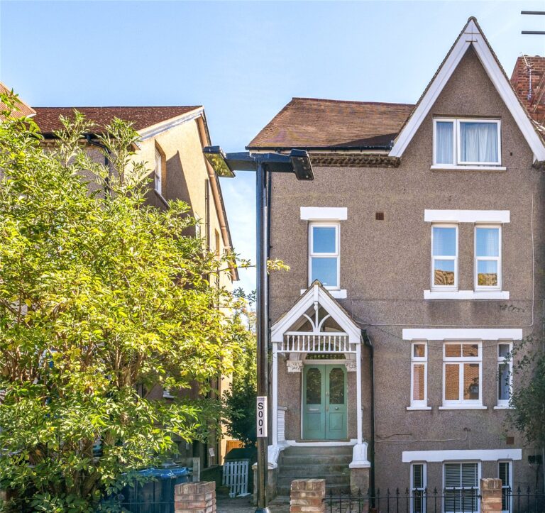 crpsah_crp260359_l_img_01.jpg Maberley Road, London, SE19, photo 2