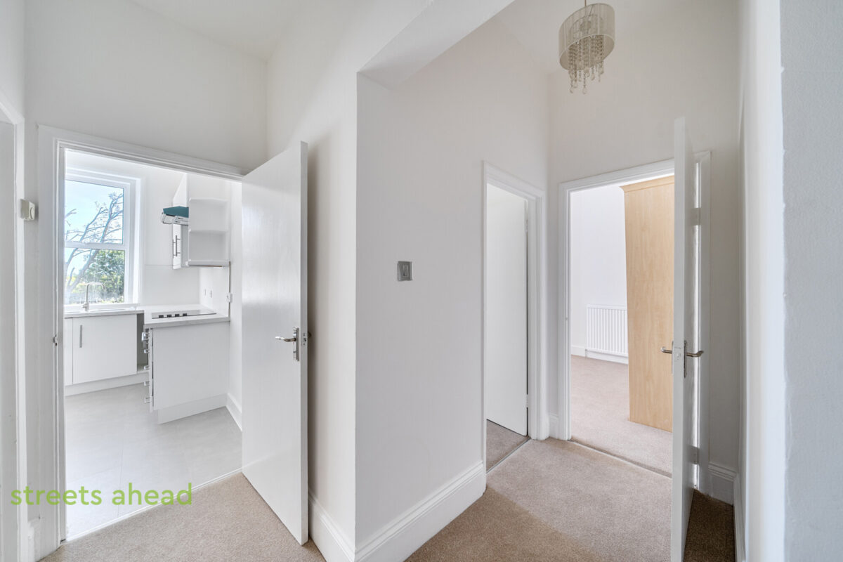 crpsah_crp260359_l_img_08.jpg Maberley Road, London, SE19, photo 9