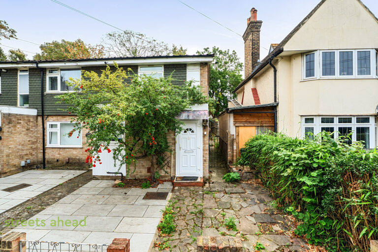 crpsah_crp260387_l_img_00.jpg Kensington Avenue, Thornton Heath, photo 1