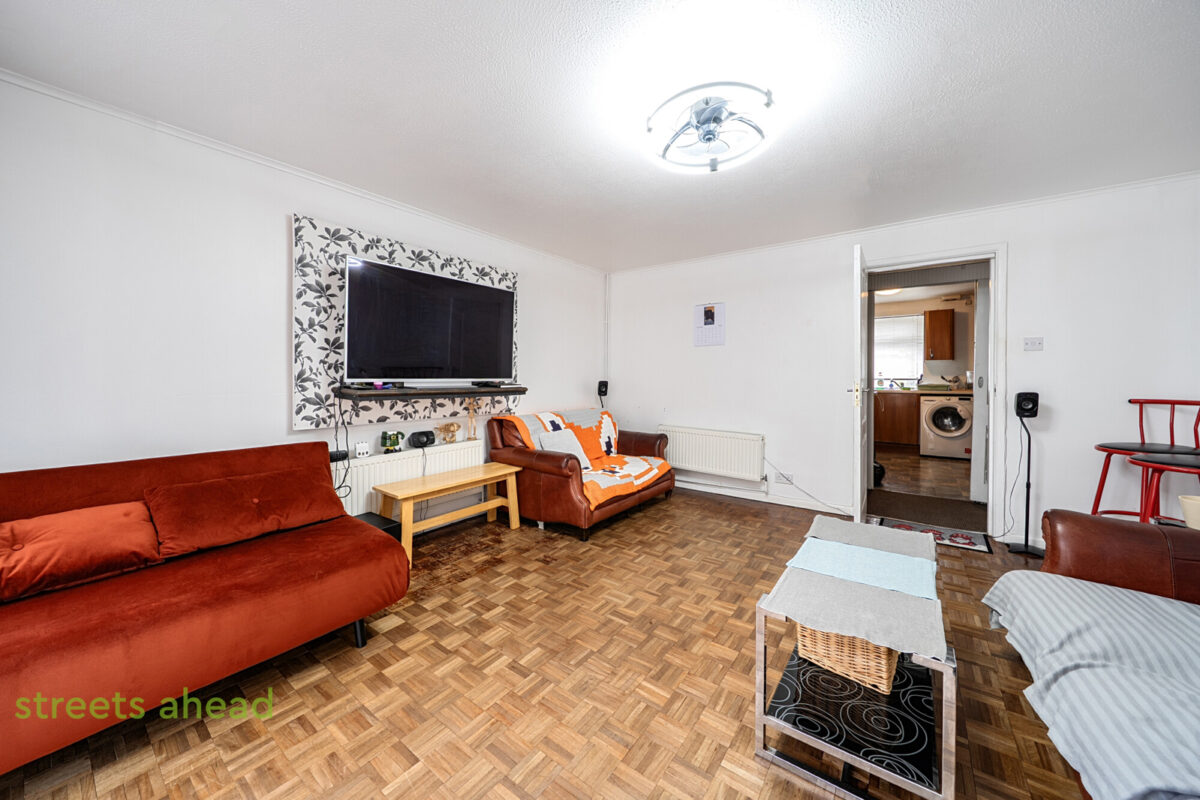 crpsah_crp260387_l_img_02.jpg Kensington Avenue, Thornton Heath, CR7, photo 3