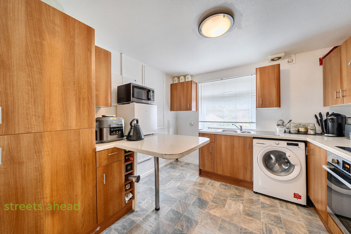 crpsah_crp260387_l_img_03.jpg Kensington Avenue, Thornton Heath, CR7, photo 4