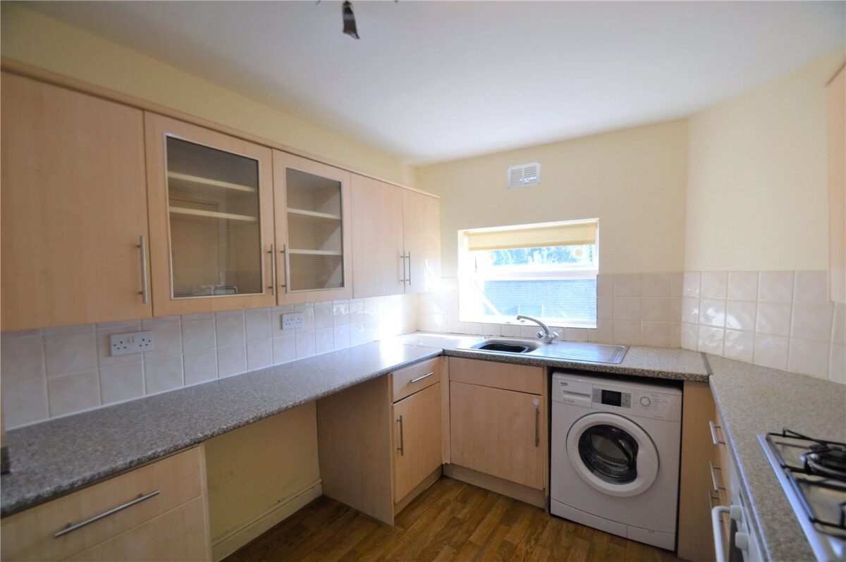 pursah_pur150164_l_img_05.jpg Godstone Road, Kenley, CR8, photo 6