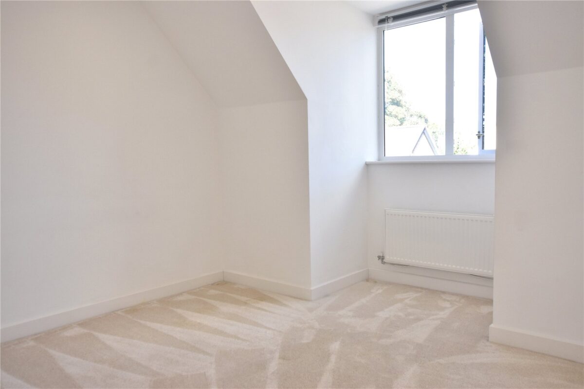 pursah_pur230045_l_img_15.jpg Chaplin Place, Coulsdon, CR5, photo 16