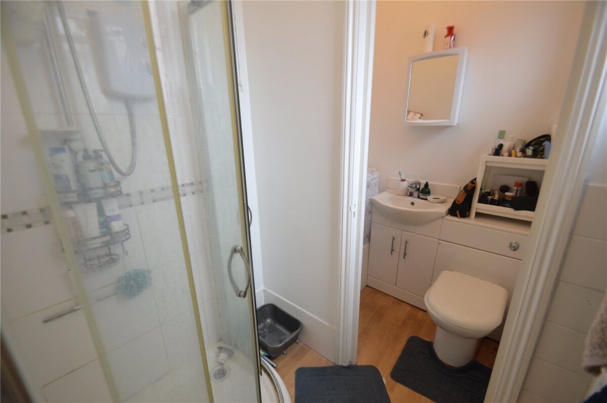 The Parade, Beynon Road, Carshalton, SM5, photo 5