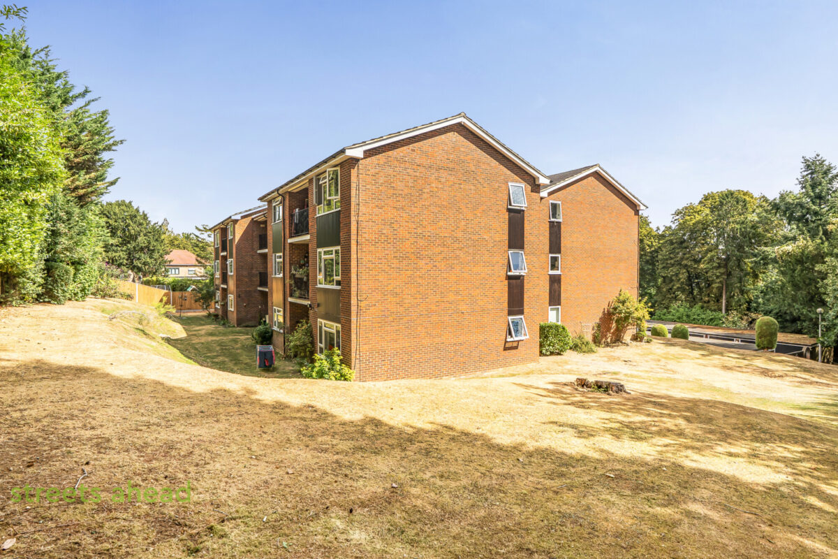 pursah_pur260135_img_09.jpg Park Road, Kenley, CR8, photo 10