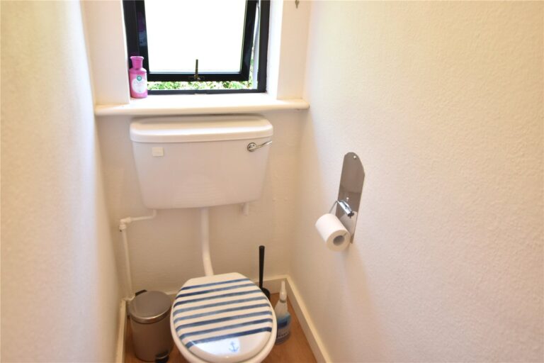 Kingsdown Avenue, South Croydon, CR2, photo 9