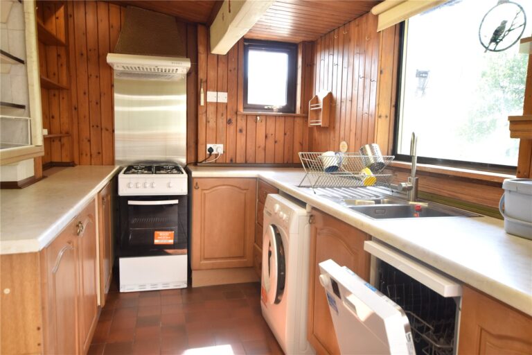Kingsdown Avenue, South Croydon, CR2, photo 11