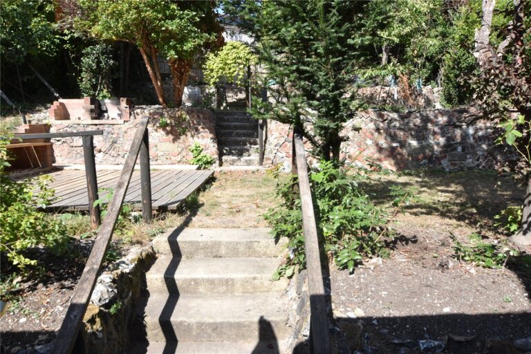 Kingsdown Avenue, South Croydon, CR2, photo 15