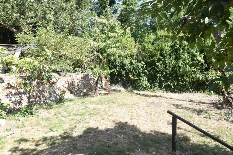 Kingsdown Avenue, South Croydon, CR2, photo 17