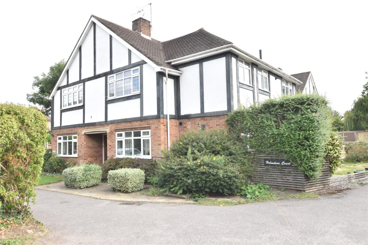 pursah_pur260184_l_img_00.jpg Epsom Road, Epsom, Surrey, KT17, photo 1