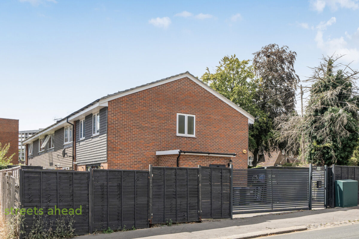 pursah_scr260439_img_04.jpg Pampisford Road, Purley, CR8, photo 5