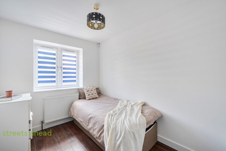 pursah_scr260439_img_09.jpg Pampisford Road, Purley, CR8, photo 10