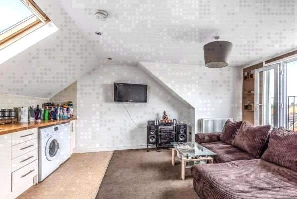 scrsah com260005 img 06