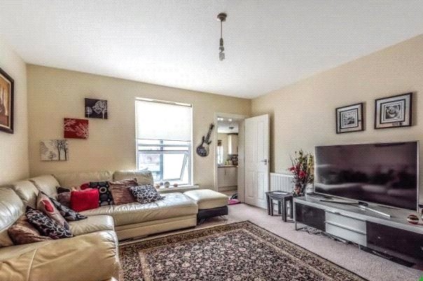 scrsah com260005 img 07