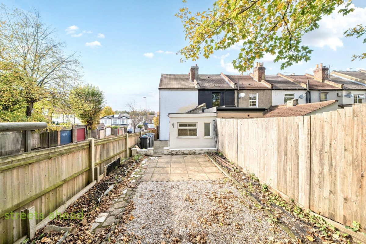 scrsah rpt100286 l img 09