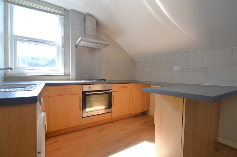 scrsah_rpt170218_l_img_01.jpg Oakfield Road, Croydon, CR0, photo 2