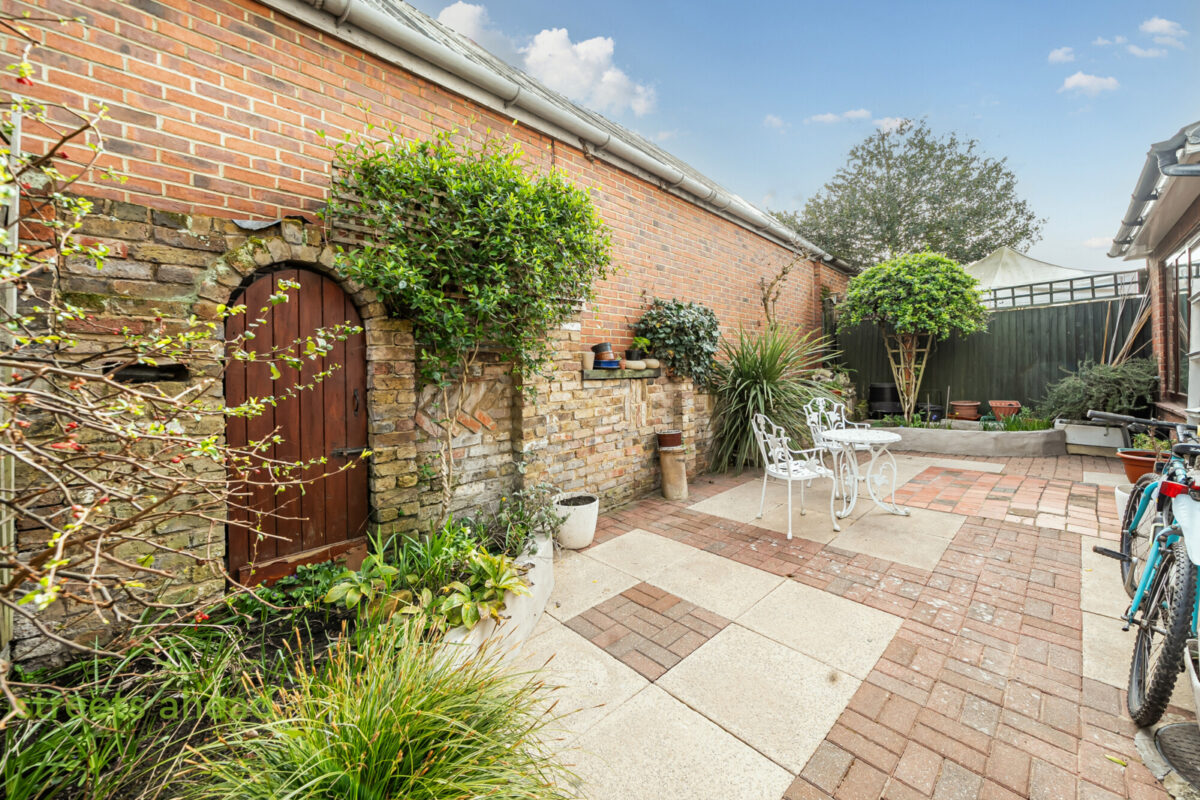 scrsah scr110216 img 18