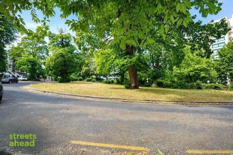 The Waldrons, Croydon, CR0, photo 8
