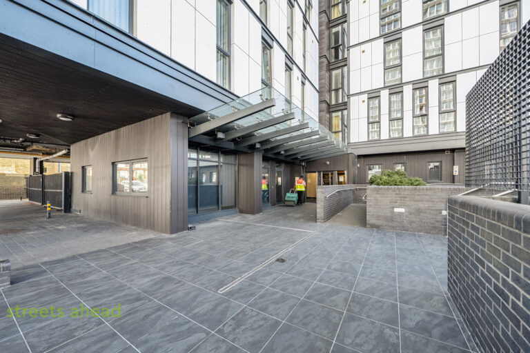 Centrillion Point, 2 Masons Avenue, Croydon, CR0, photo 12