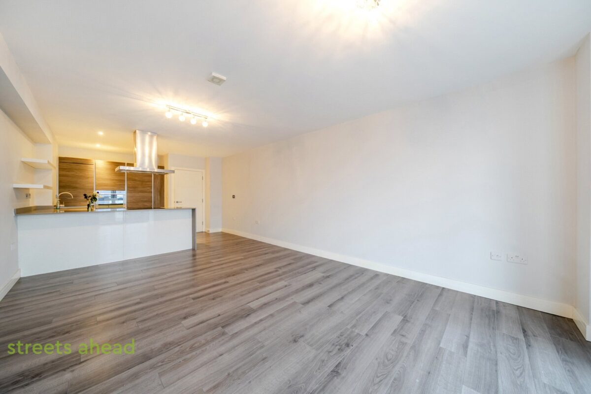 scrsah scr180906 l img 04