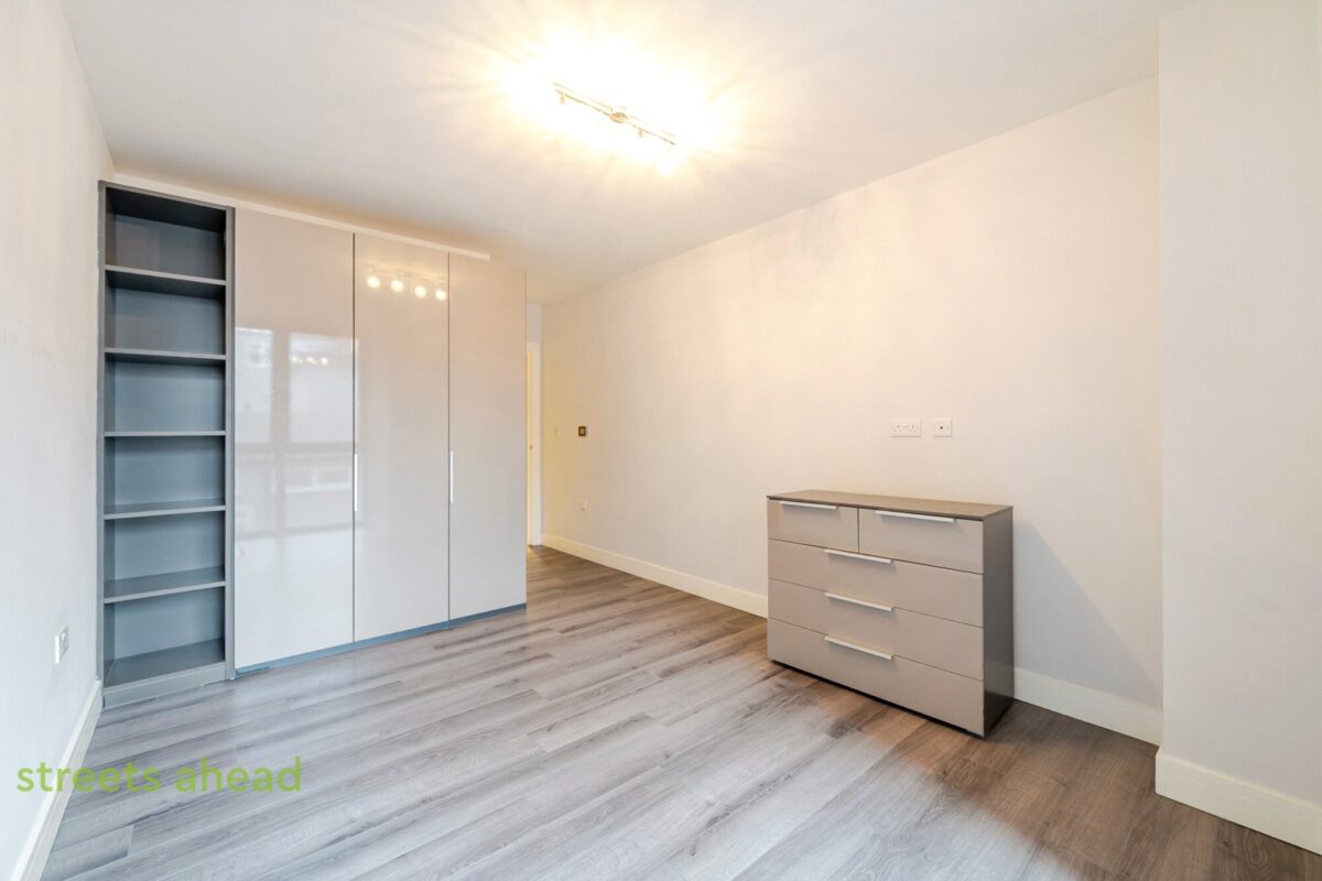 scrsah scr180906 l img 06