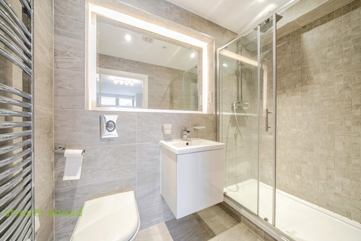 scrsah scr180906 l img 12